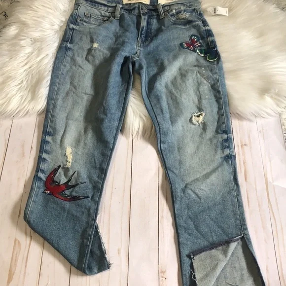 Gap butterfly embroidered jeans size 25 NWT - Picture 2 of 12
